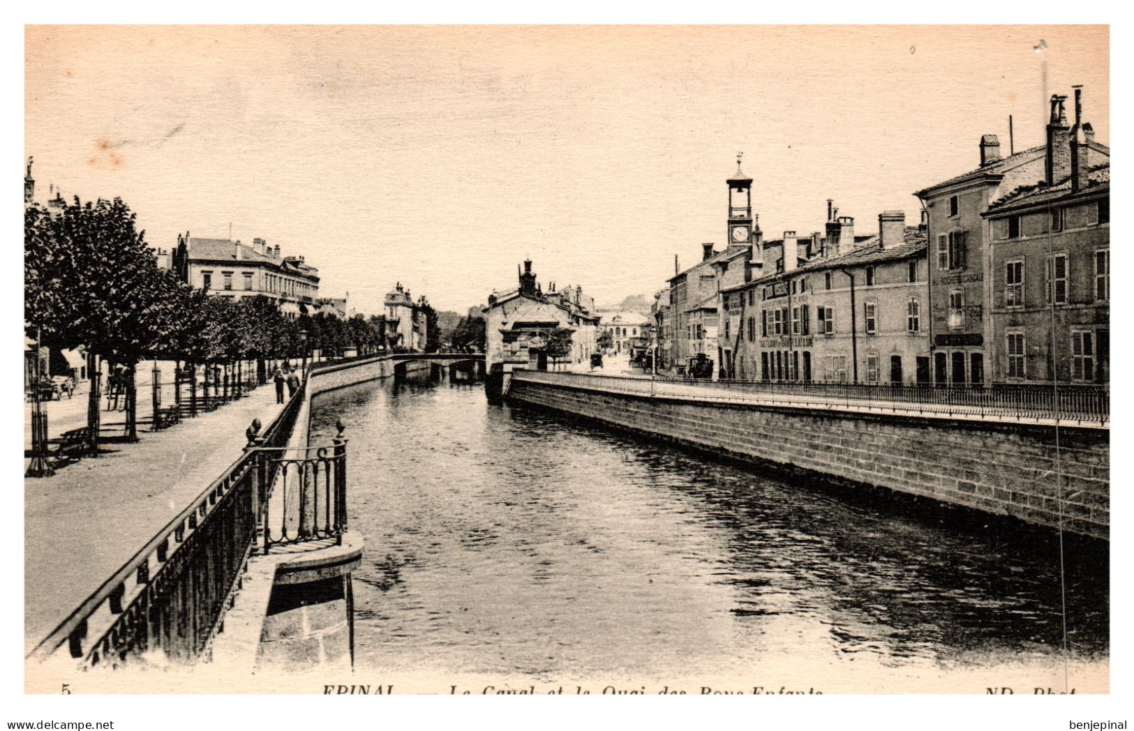 Epinal - Le Canal Et Le Quai Des Bons-Enfants - Epinal