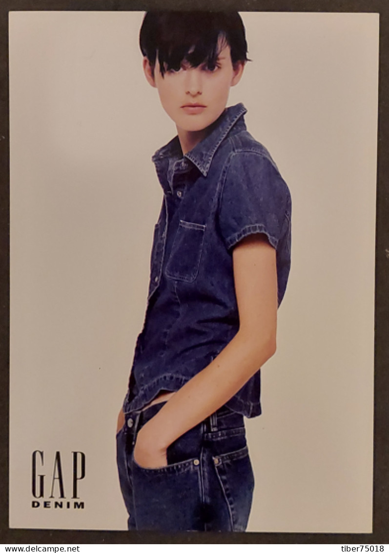 Carte Postale - GAP Denim (mode - Vêtements) Put Our Jeans On - Mode