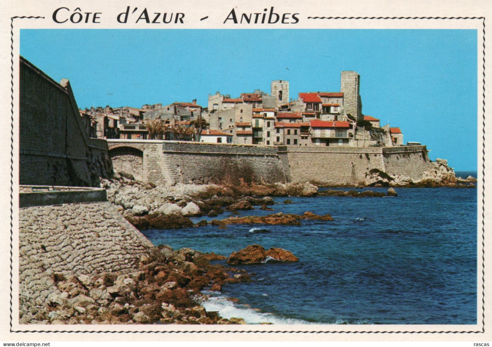 CPM - P - ALPES MARITIMES - ANTIBES - LA VIEILLE VILLE ET SES REMPARTS - Autres & Non Classés