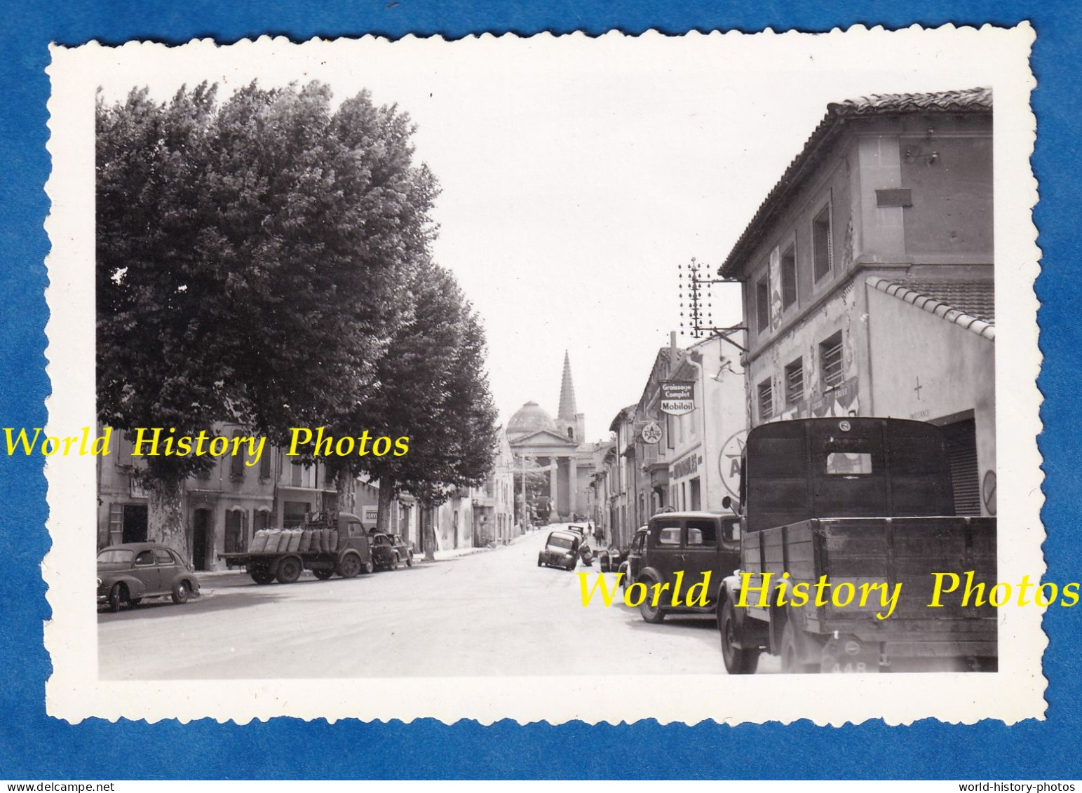Photo Ancienne Snapshot - SAINT REMY De PROVENCE - Rue Animée - Automobile CITROEN Et Camion - Cars