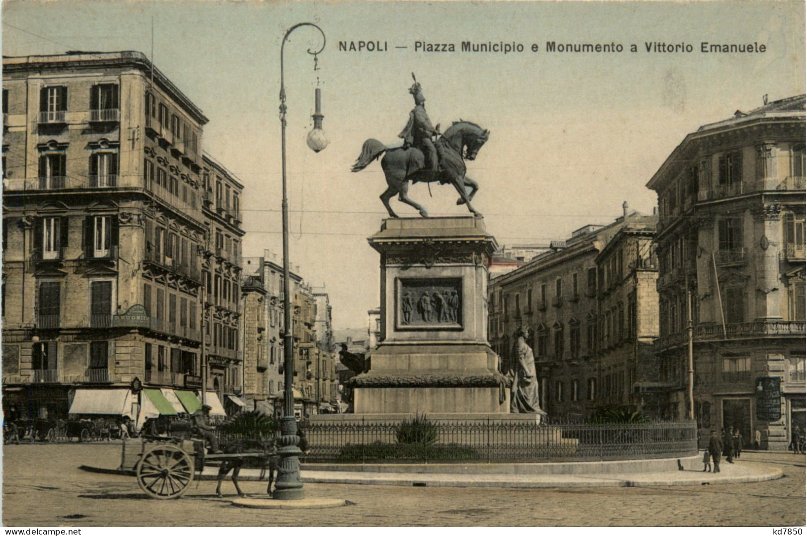 Napoli - Piazza Municipio - Napoli