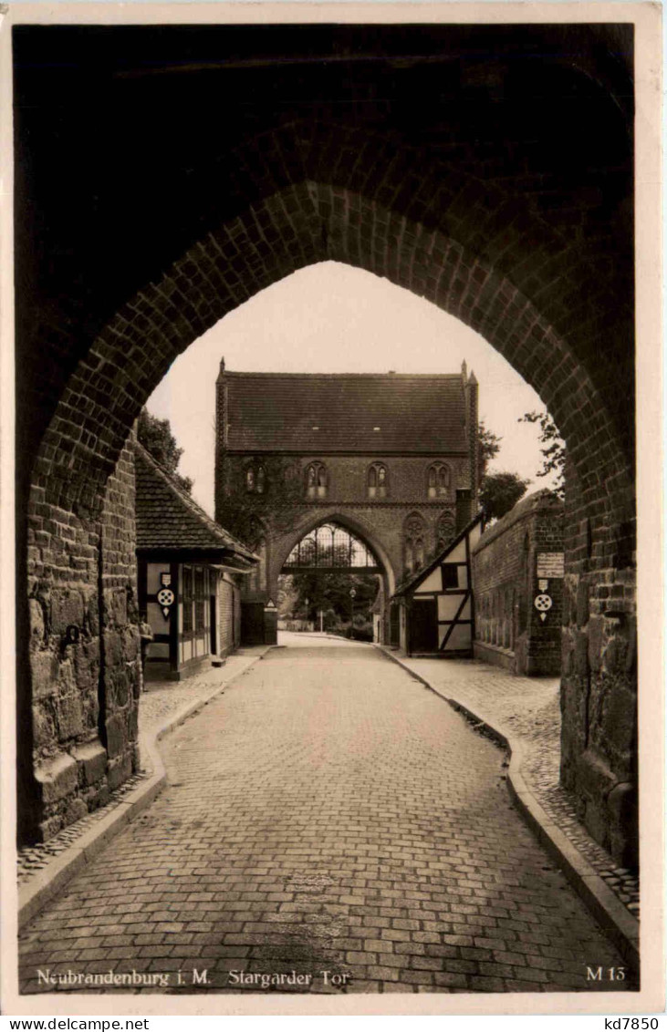 Neubrandenburg I. M., Stargarder Tor - Neubrandenburg