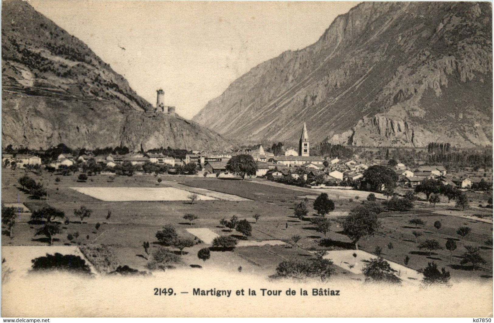 Martigny Et La Tour De La Batiaz - Martigny
