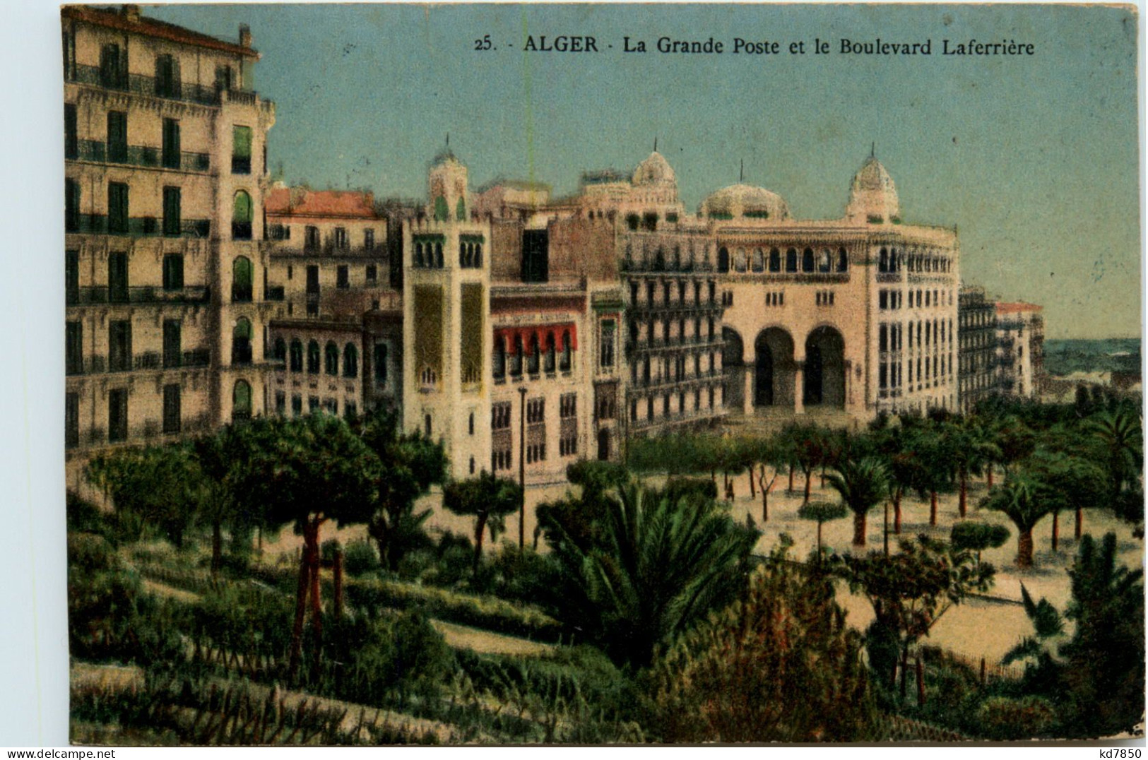 Alger, La Grande Poste Et La Boulevard Laferriere - Algiers