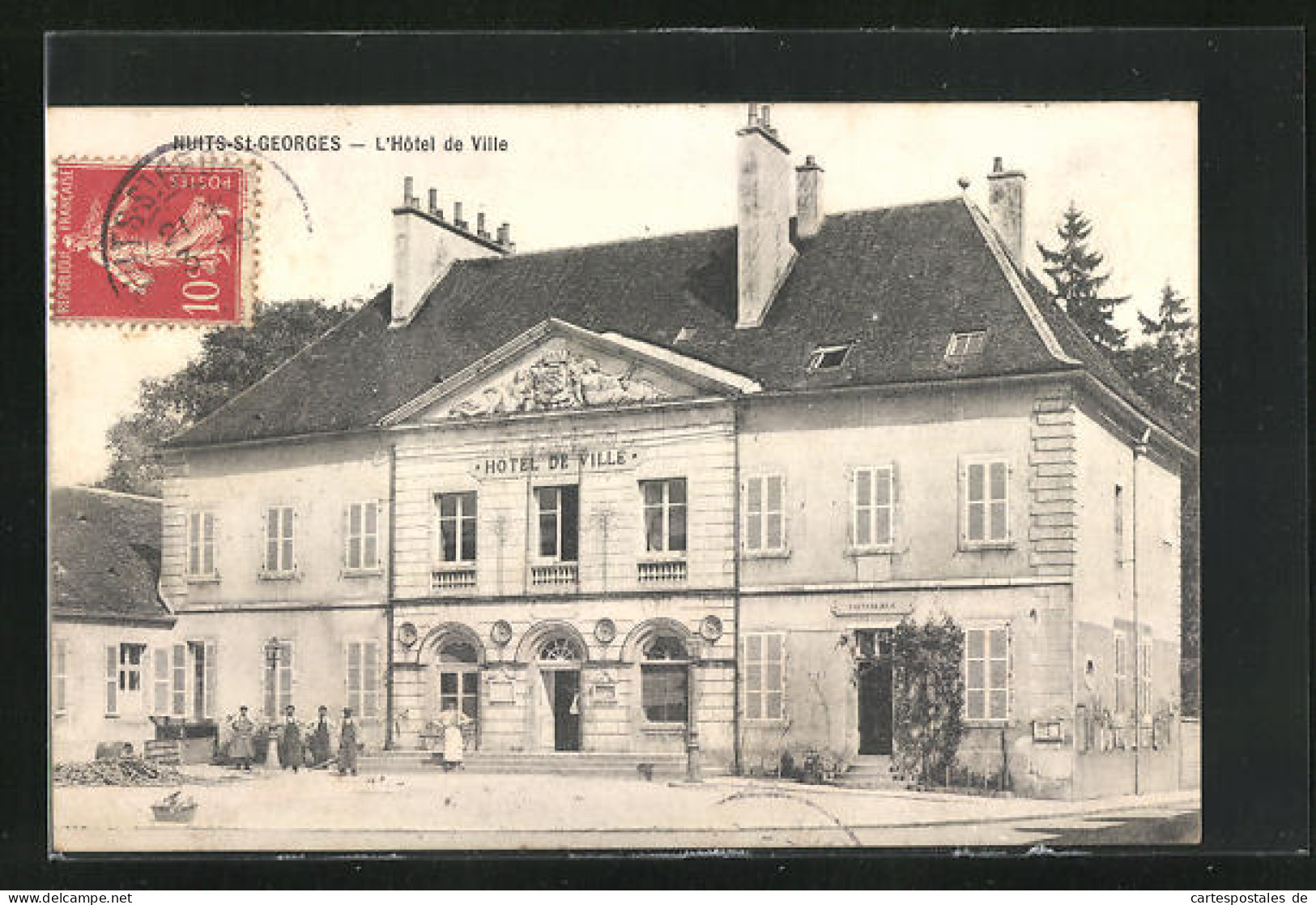 CPA Nuits-St-Georges, L`Hotel De Ville  - Nuits Saint Georges