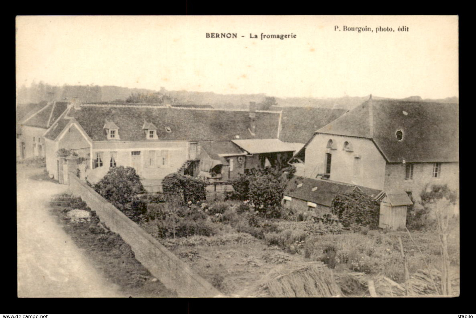 10 - BERNON - LA FROMAGERIE - Autres & Non Classés