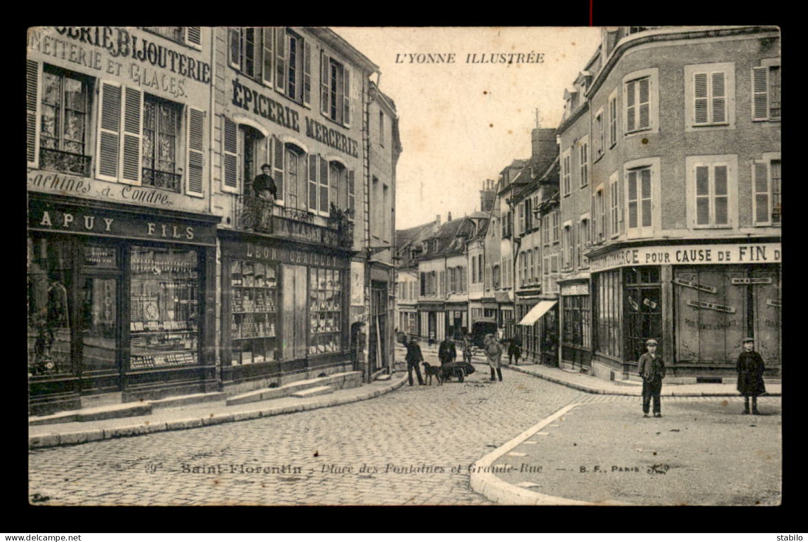 89 - SAINT-FLORENTIN - PLACE DES FONTAINES ET GRANDE RUE - Saint Florentin