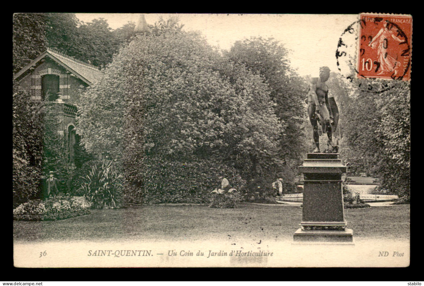 02 - SAINT-QUENTIN - STATUE AU JARDIN D'HORTICULTURE - Saint Quentin