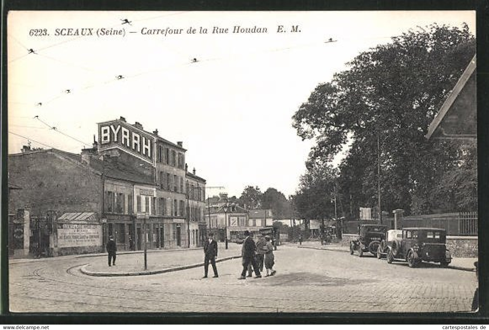 CPA Sceaux, Carrefour De La Rue Houdan  - Sceaux