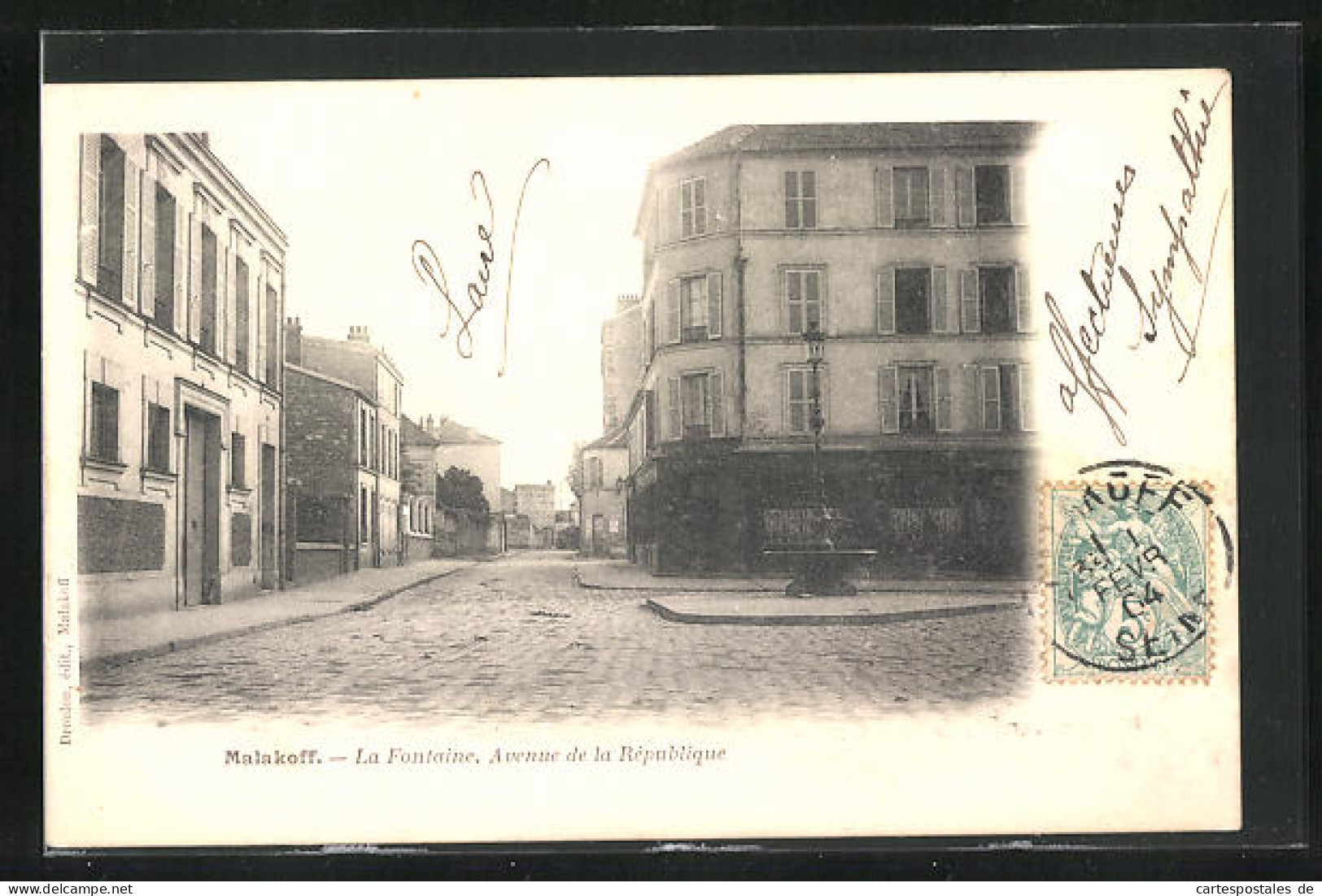 CPA Malakoff, La Fontaine, Avenue De La République  - Malakoff