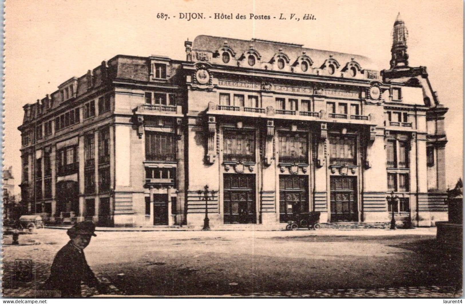 19-4-2024 (2 Z 26) B/w - FRANCE - Dijon - Hotel De Ville - Dijon