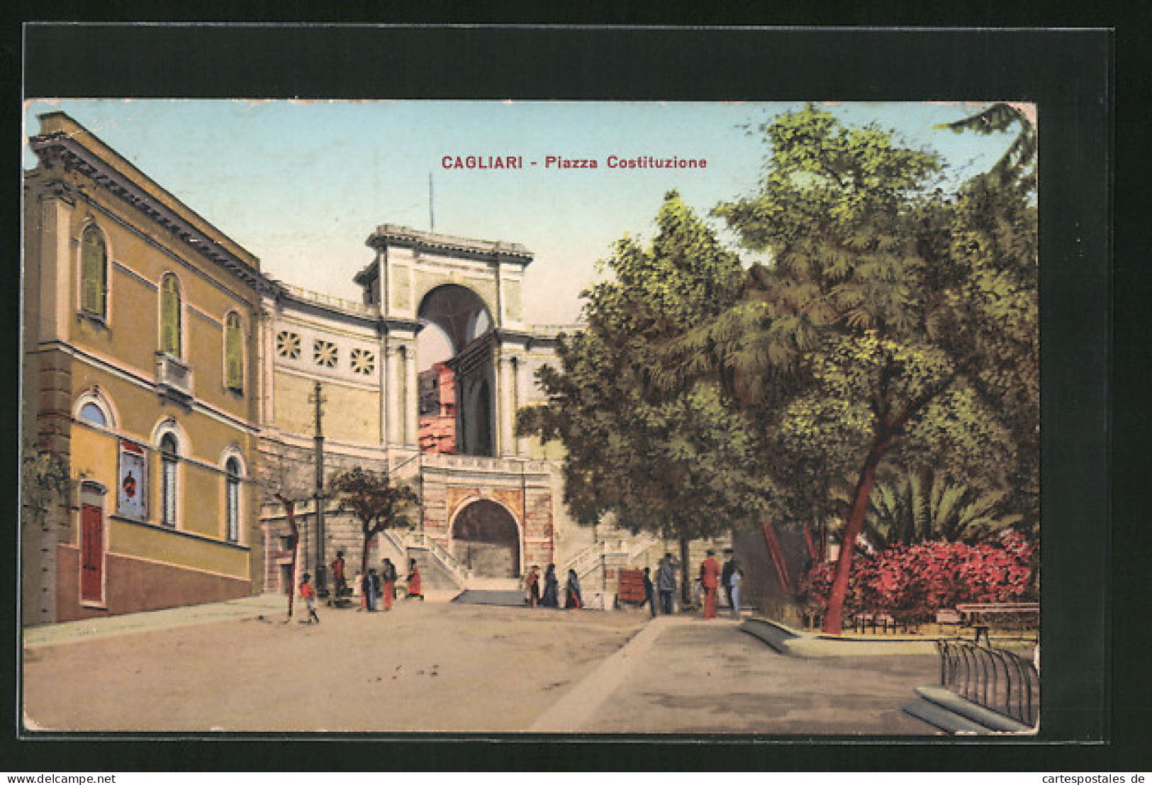 Cartolina Cagliari, Piazza Costituzione  - Cagliari