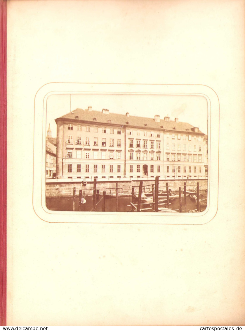 Fotoalbum 1875 Preussische Kriegsakademie Berlin, 57 Fotografien Dt. Offiziere In Uniform Mit Orden  - Albums & Collections