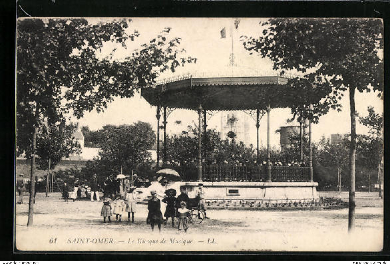 CPA Saint-Omer, Le Kiosque De Musique  - Saint Omer