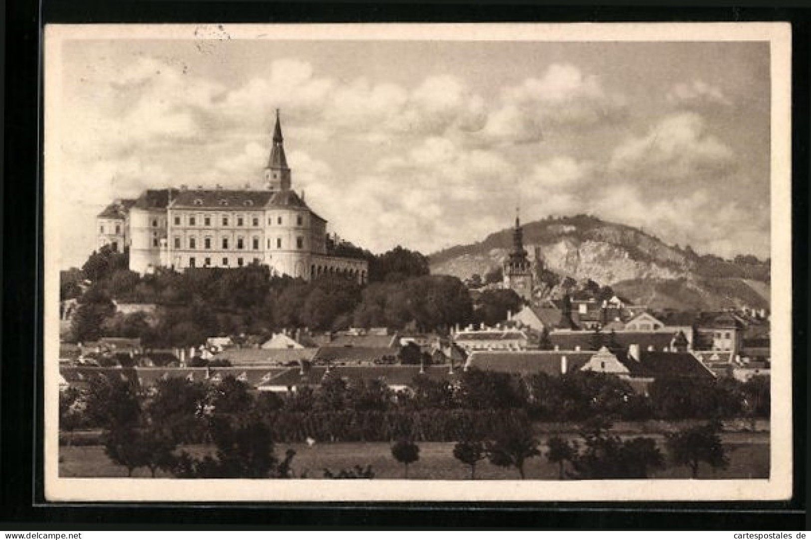 AK Nikolsburg N. D., Totalansicht Mit Blick Zum Schloss  - Tschechische Republik