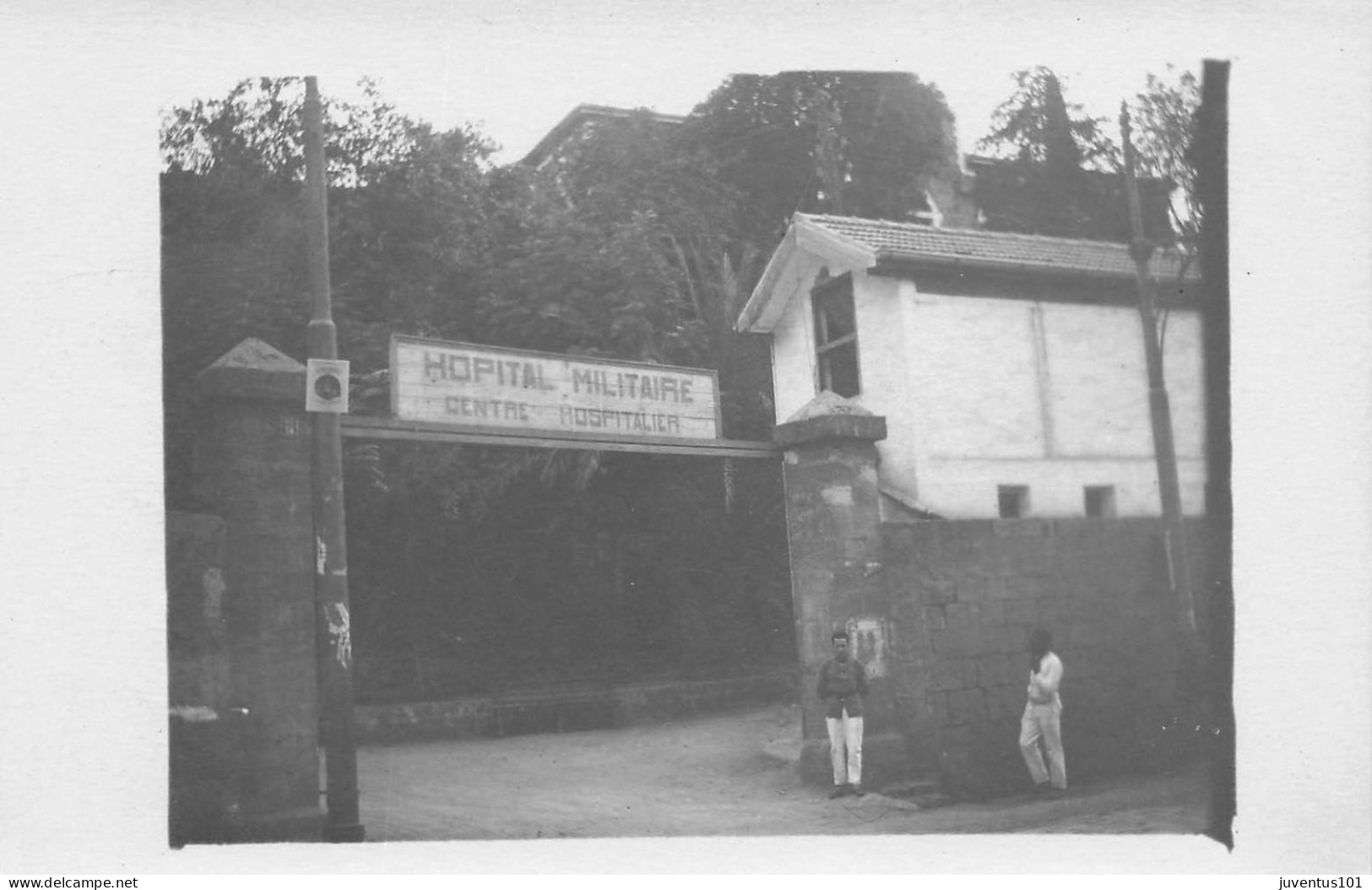 CPA Beyrouth-Entrée Principale De L'hôpital St-Jean-RARE       L2864 - Lebanon