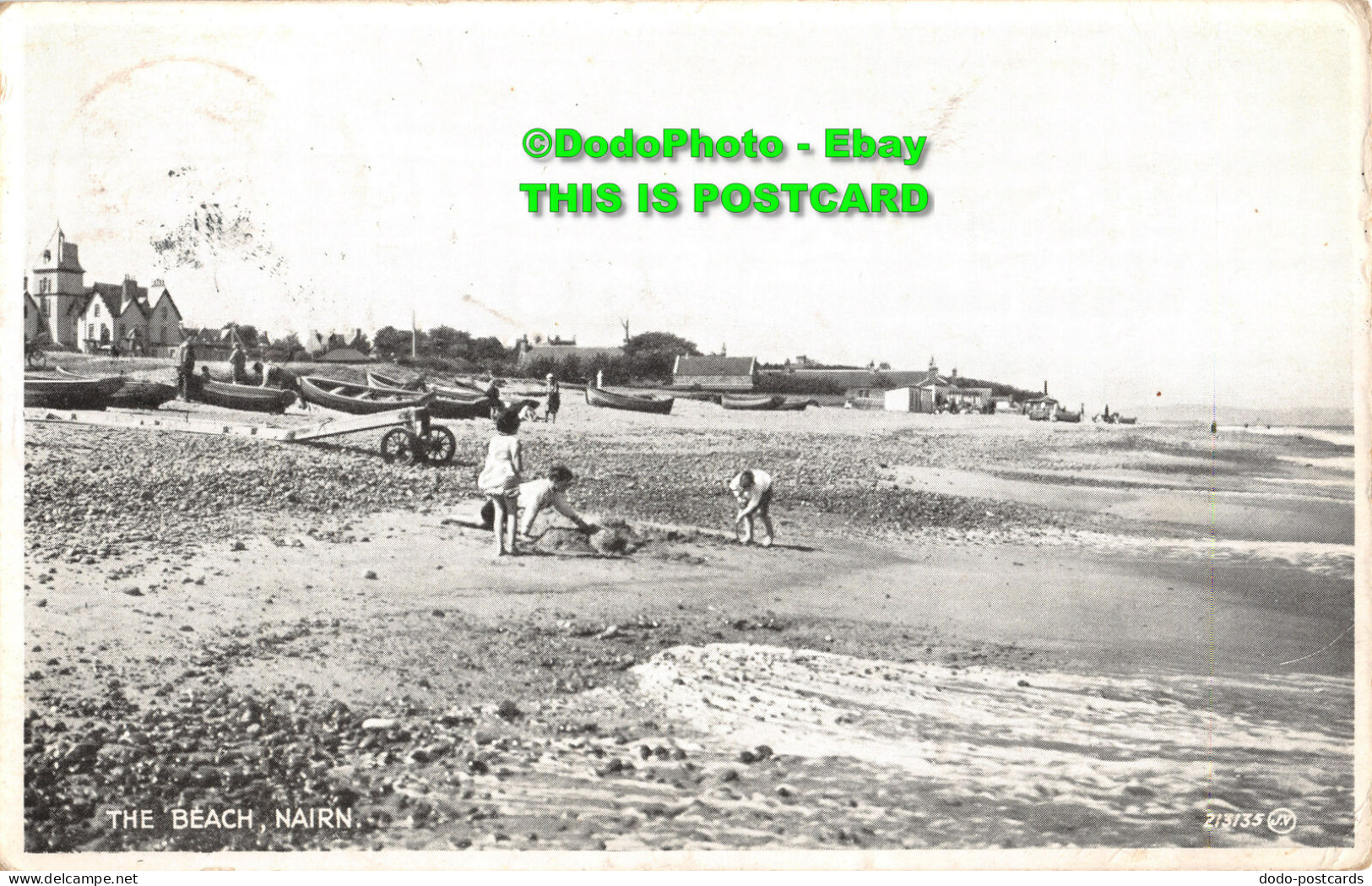 R411933 The Beach. Nairn. 213135. Valentines Silveresque Postcards - Monde