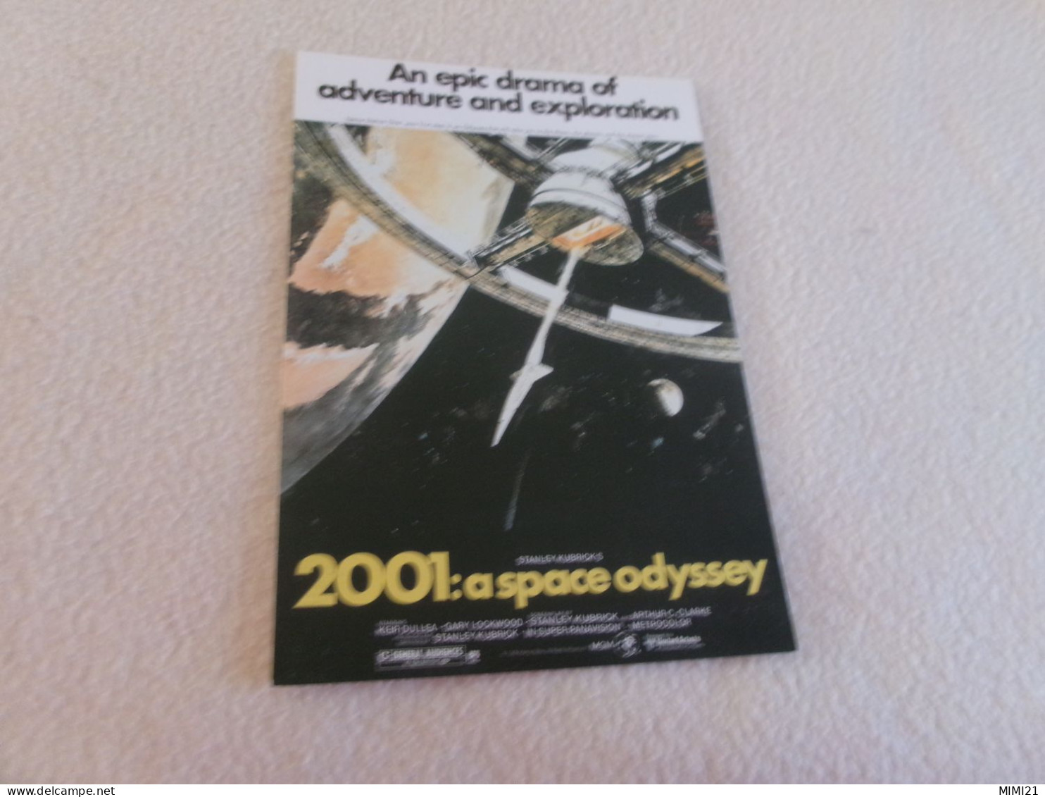 BELLE CARTE AFFICHE DE FILM "2001 ODYSSEE DE L'ESPACE" DE S. KUBRICK (vente 1.60) - Manifesti Su Carta