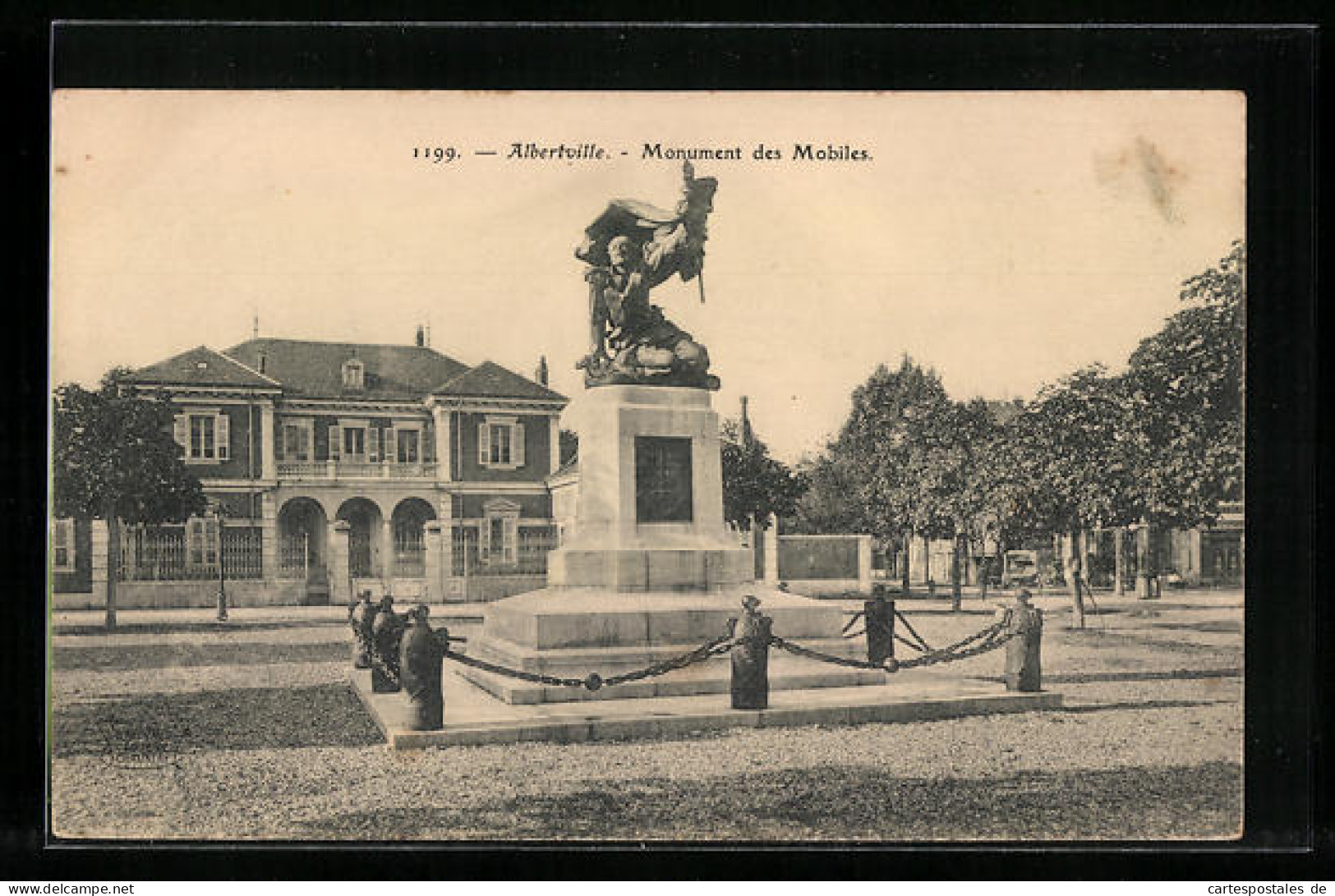 CPA Albertville, Monument Des Mobiles  - Albertville