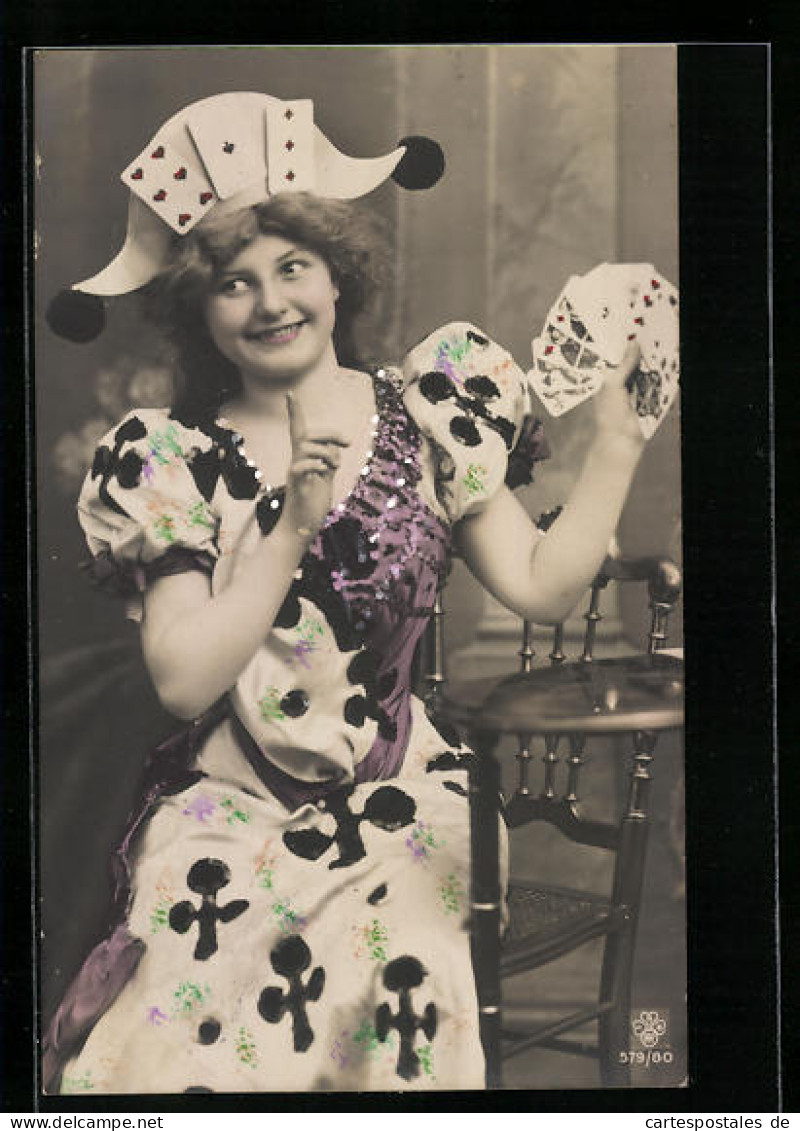 AK Dame Im Kostüm Mit Spielkarten  - Playing Cards