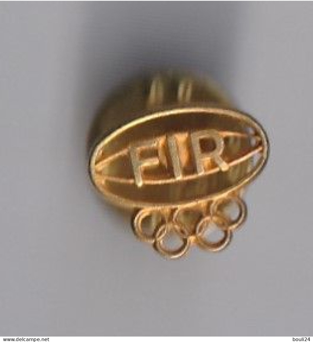 PIN'S   THEME SPORT RUGBY  FIR FEDERATION ITALIENNE ANNEAUX OLYMPIQUES - Rugby