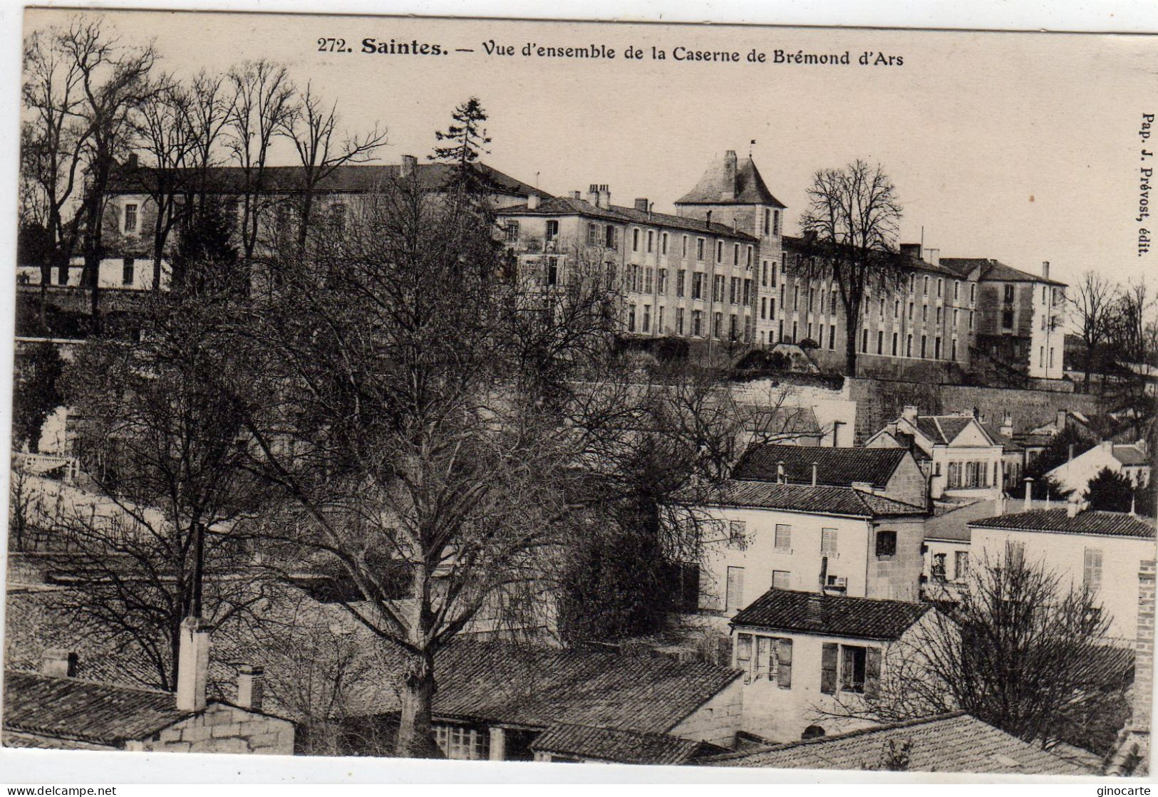 Saintes Vue D'ensemble De La Caserne Bremond D'ars - Saintes