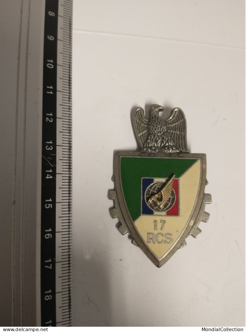 INSIGNE 17 EME RÉG DE COMMANDEMENT ET SOUTIEN, 17 EME RCS, FAR DELSART G 3227 - Esercito