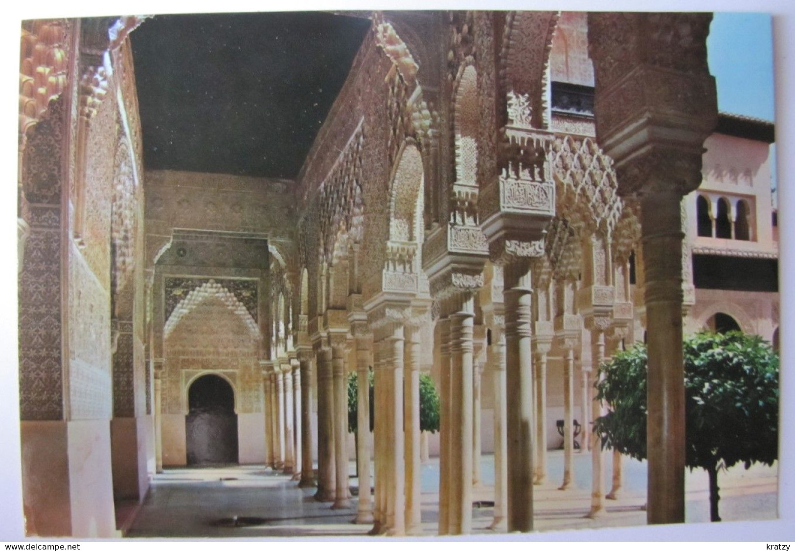 ESPAGNE - ANDALUCIA - GRANADA - Alhambra - Galeria Del Patio De Los Leones - Granada