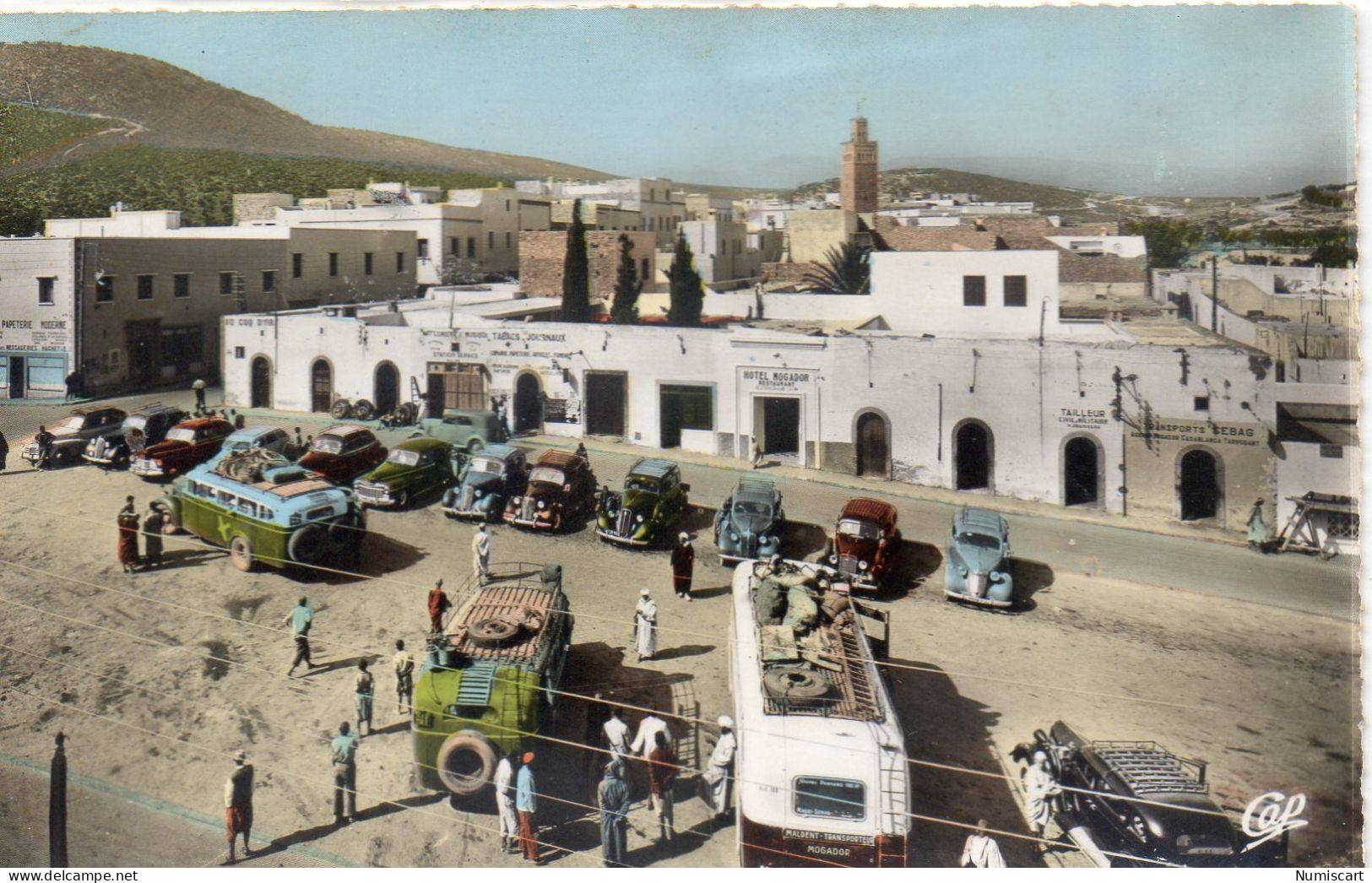 Agadir Animée Talbordjt Place Du Commerce Autobus Cars Voitures - Agadir