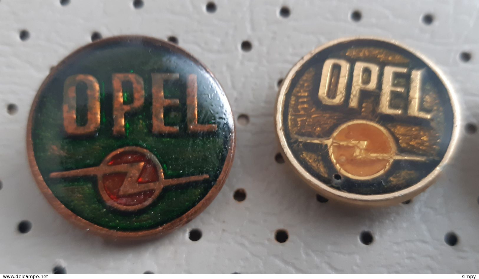 OPEL Car Logo Vintage Pins - Opel