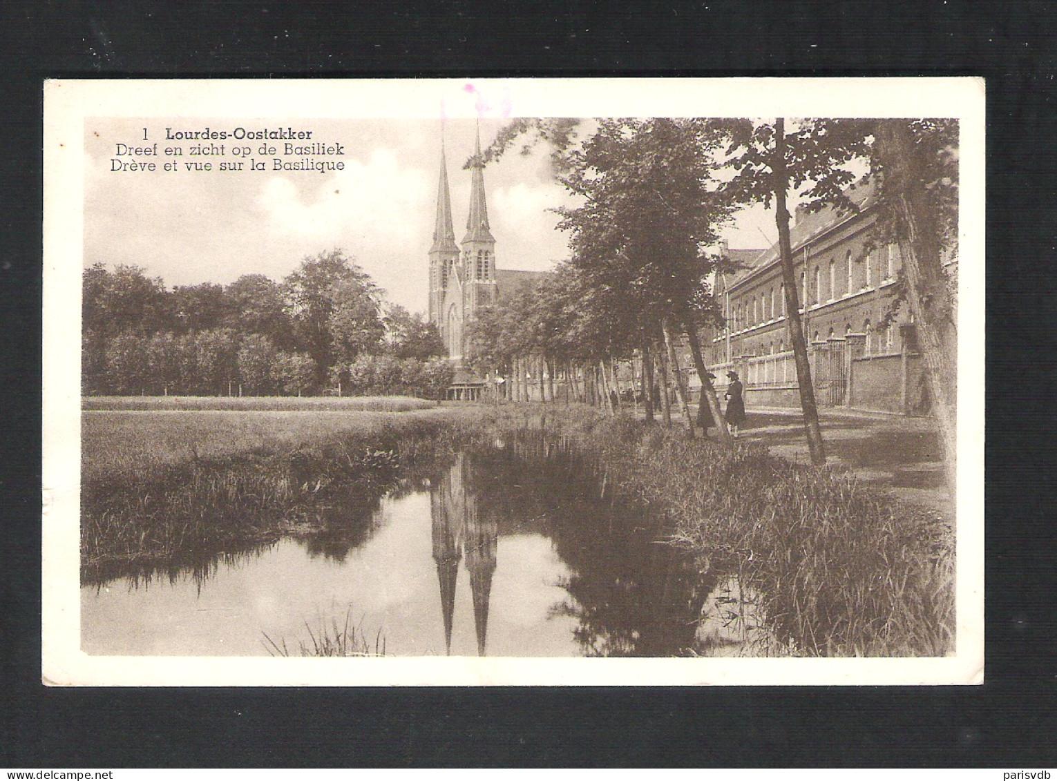 OOSTAKKER - LOURDES -  DREEF EN ZICHT OP DE BASILIEK - 1953  (11.185) - Gent