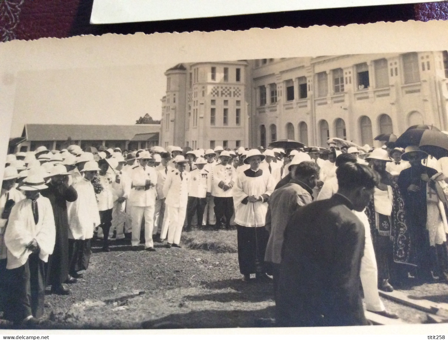 Joli lot photos Missionnaires Religion Colonies . Djibouti Cambodge Congo ? Annotées au Dos . 1934 / 35