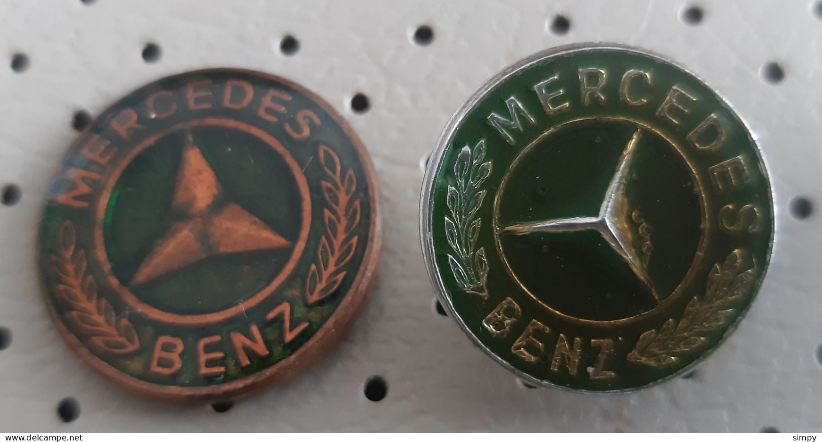 MERCEDES  Car Logo Vintage  Pins - Mercedes