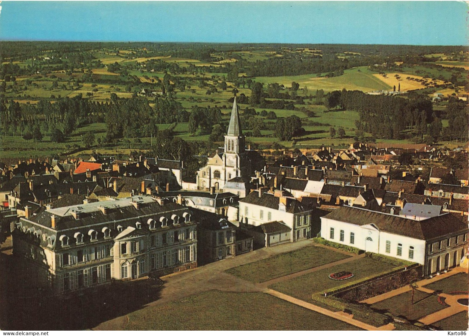 Le Grand Lucé * Le Château Et Vue Générale Du Village - Le Grand Luce