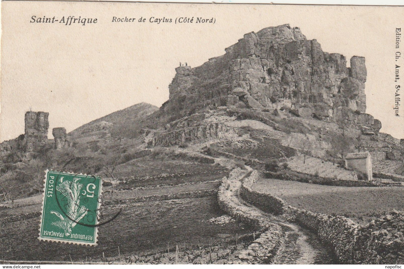 12-Saint-Affrique Rocher De Caylus Côté Nord - Saint Affrique