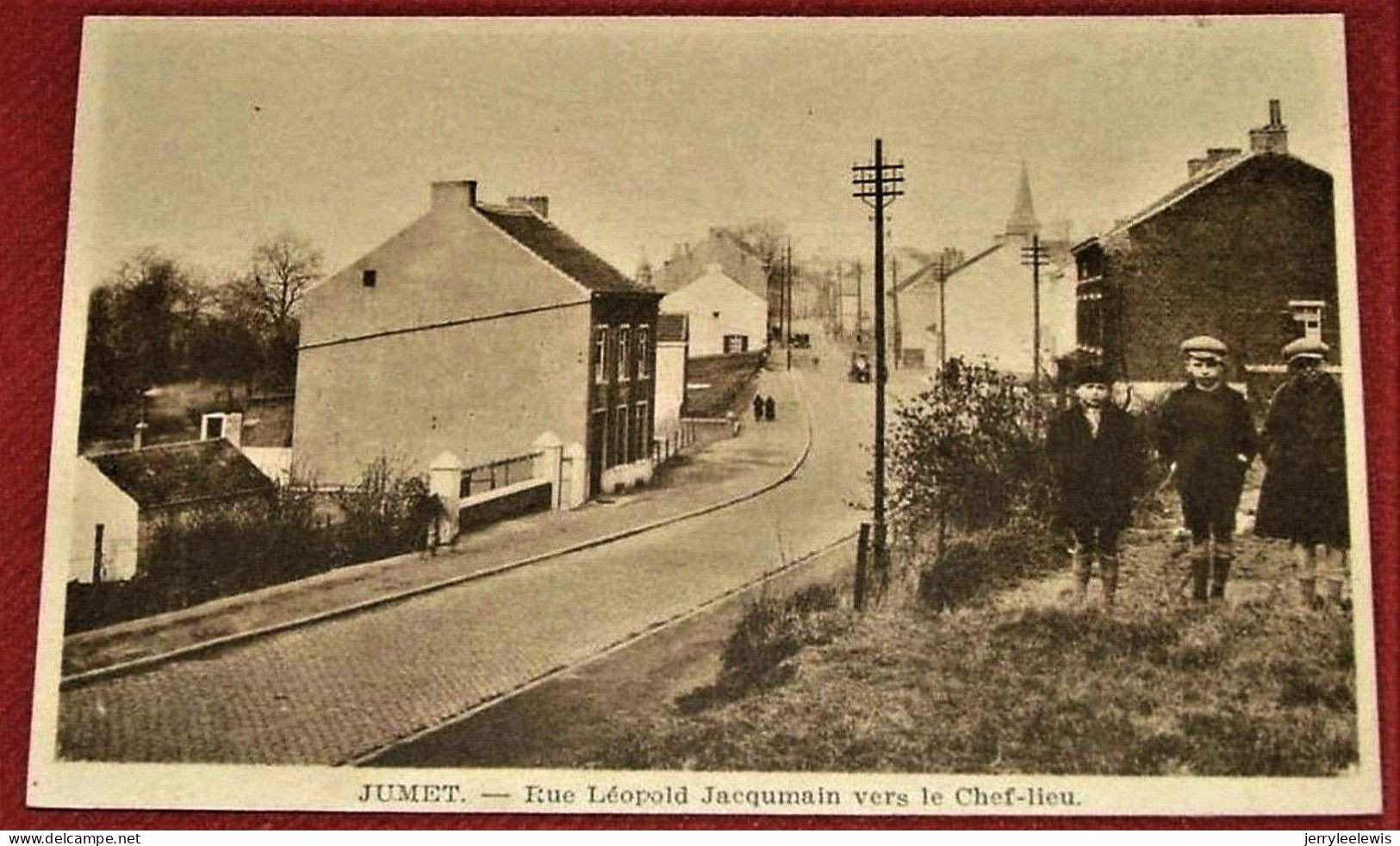 JUMET  -  Rue Léopold Jacqmain Vers Le Chef Lieu - Charleroi