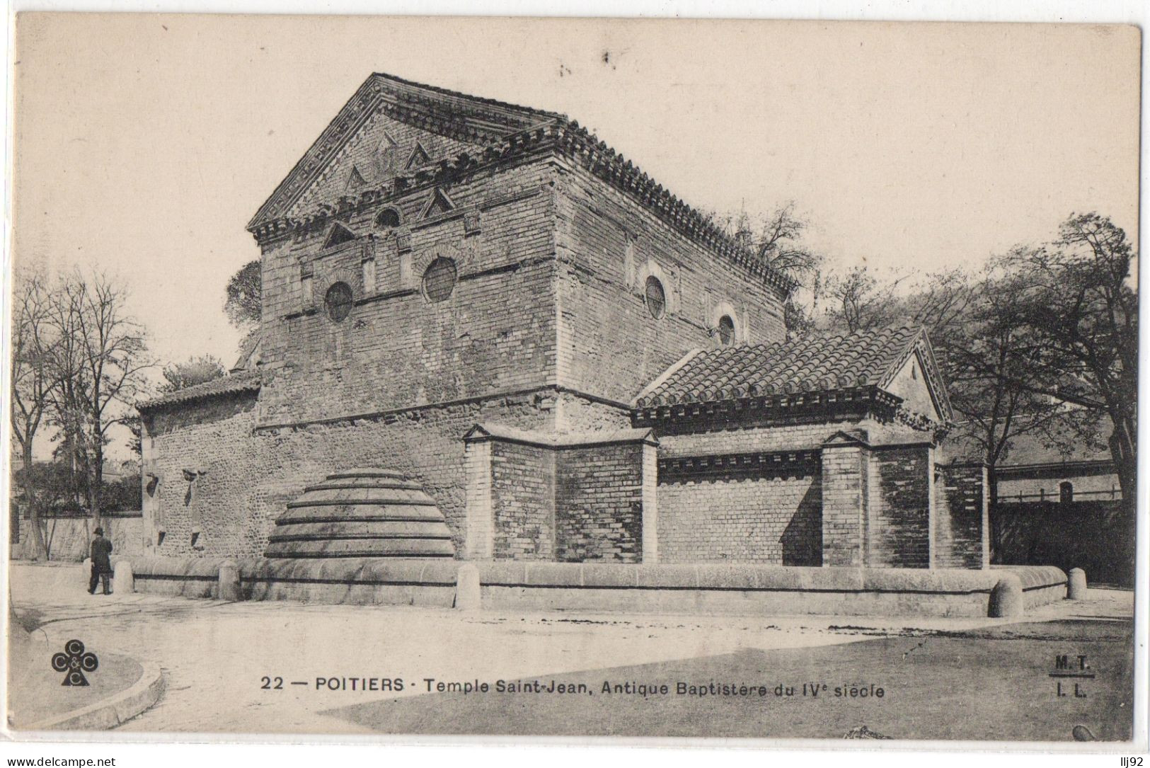 CPA 86 - POITIERS (Vienne) - 22. Temple Saint Jean - Antique Baptistère Du IVe Siècle - Poitiers