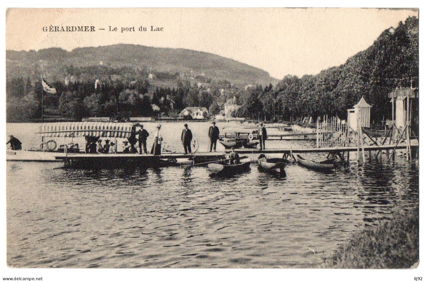 CPA 88 - GERARDMER (Vosges) - Le Port Du Lac (petite Animation) - Gerardmer