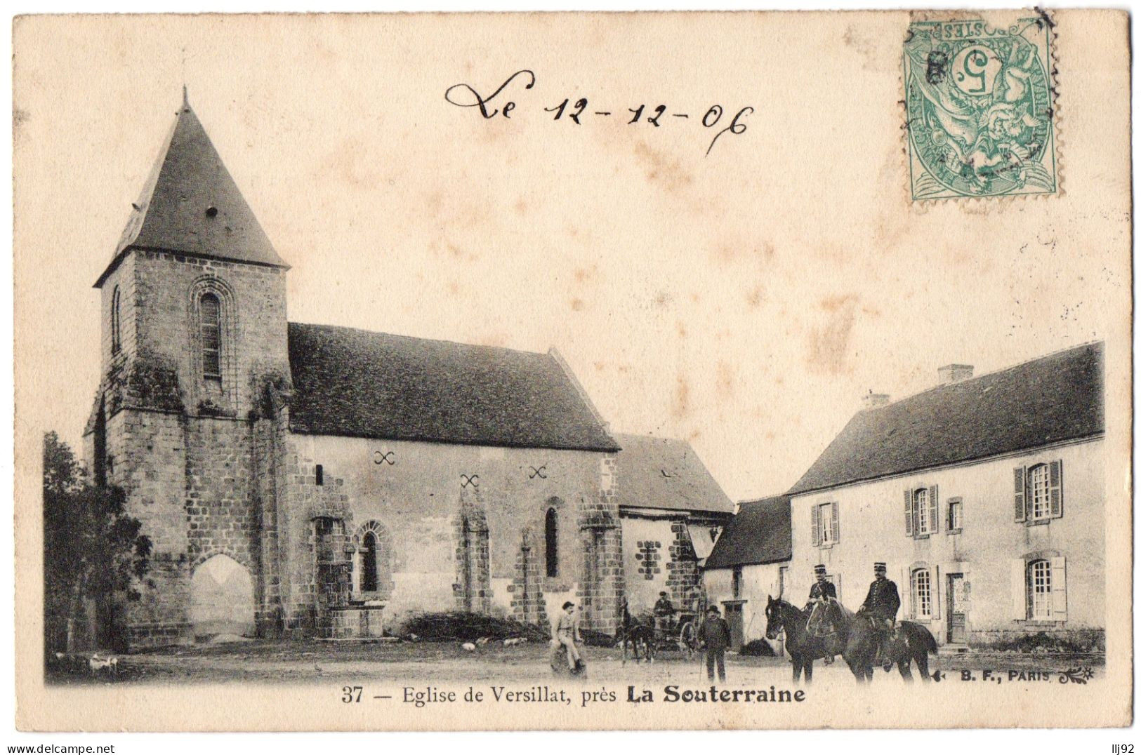 CPA 23 - VERSILLAT (Creuse) - 37. Eglise De Versillat, Près La Souterraine (petite Animation, Gendarmes) - Peu Courante - Autres & Non Classés