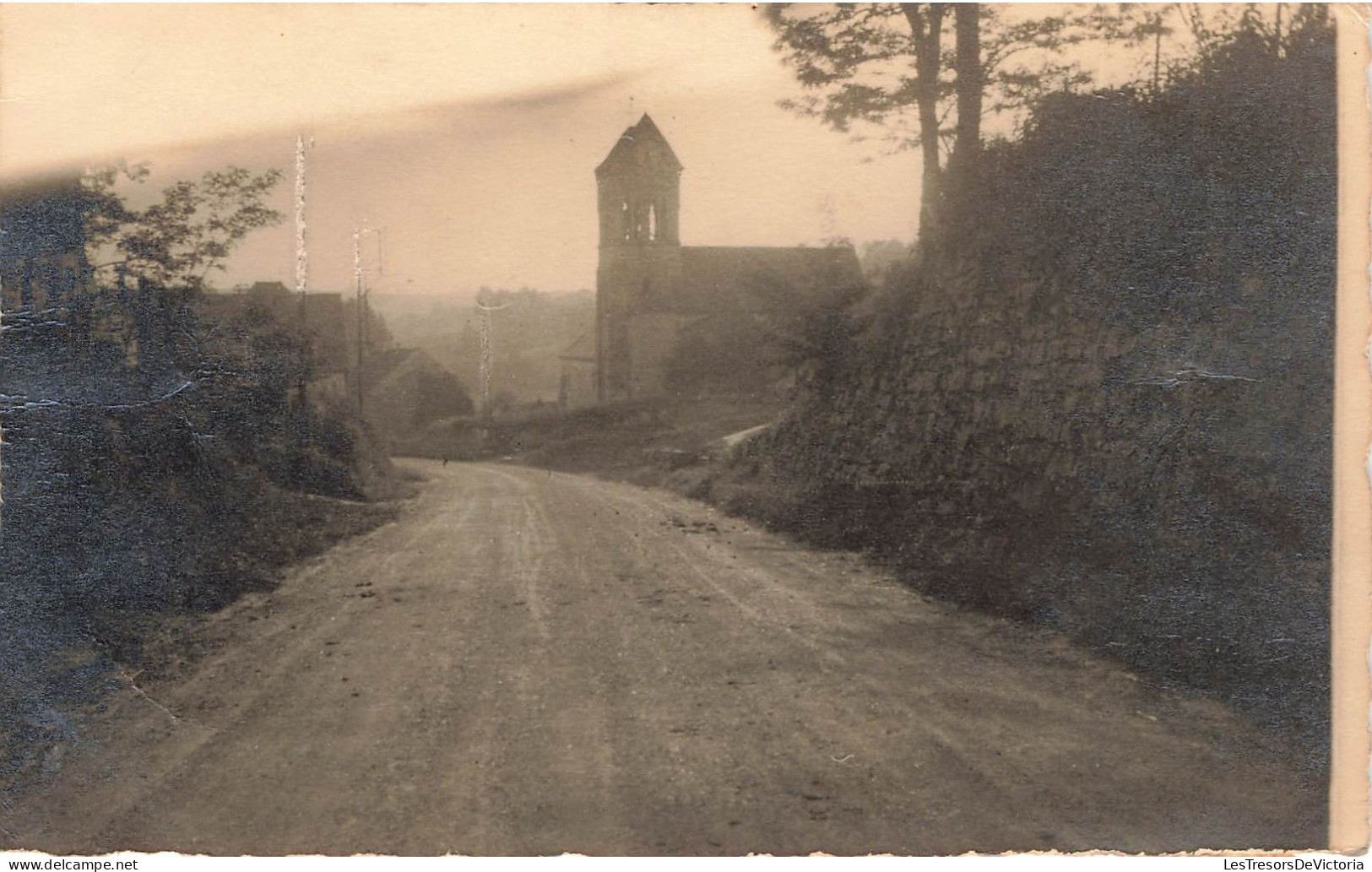 CARTE PHOTO - Le Chemin Vers L'église - Carte Postale Ancienne - Fotografie