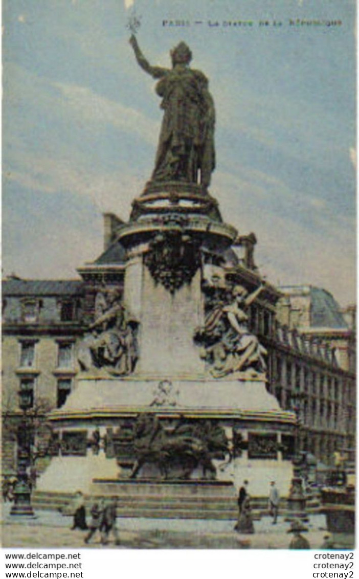 75 PARIS La Statue De La République Et Beau Lion En 1918 - Standbeelden