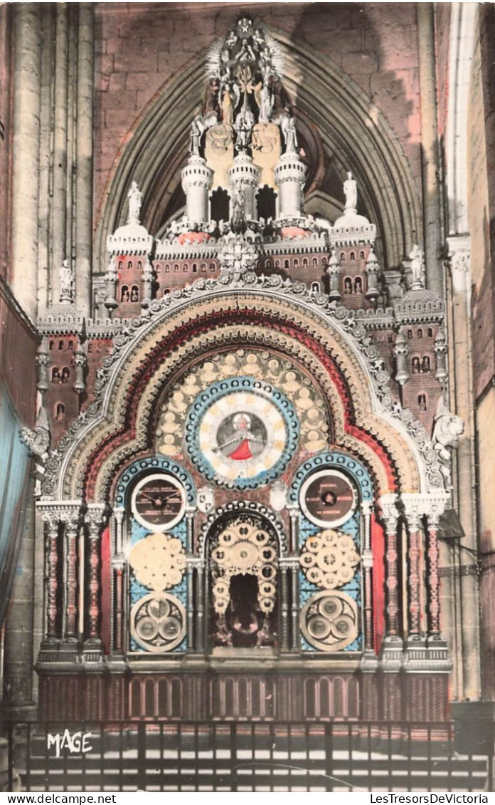 FRANCE - Beauvais (Oise) - Vue Sur La Cathédrale - L'horloge Astronomique - à L'intérieure - Carte Postale Ancienne - Beauvais