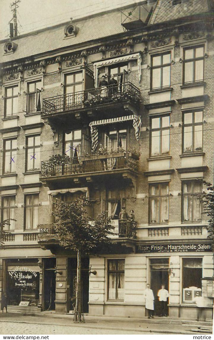 CARTE PHOTO - Rasir Frisir U. Haarschneide Salon (Julius Kruse), Coiffeur, Carte à Localiser. - A Identificar