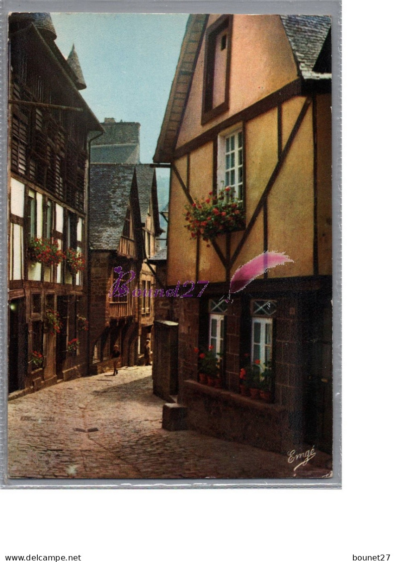 DINAN 22 - La Cité Médieval LE JERZUAL Maison Fleurie 1974 Petite Ruelle - Dinan