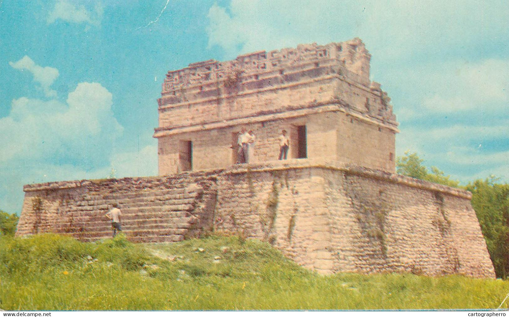 Mexico Yucatan Chichen Itza Red House - Mexique