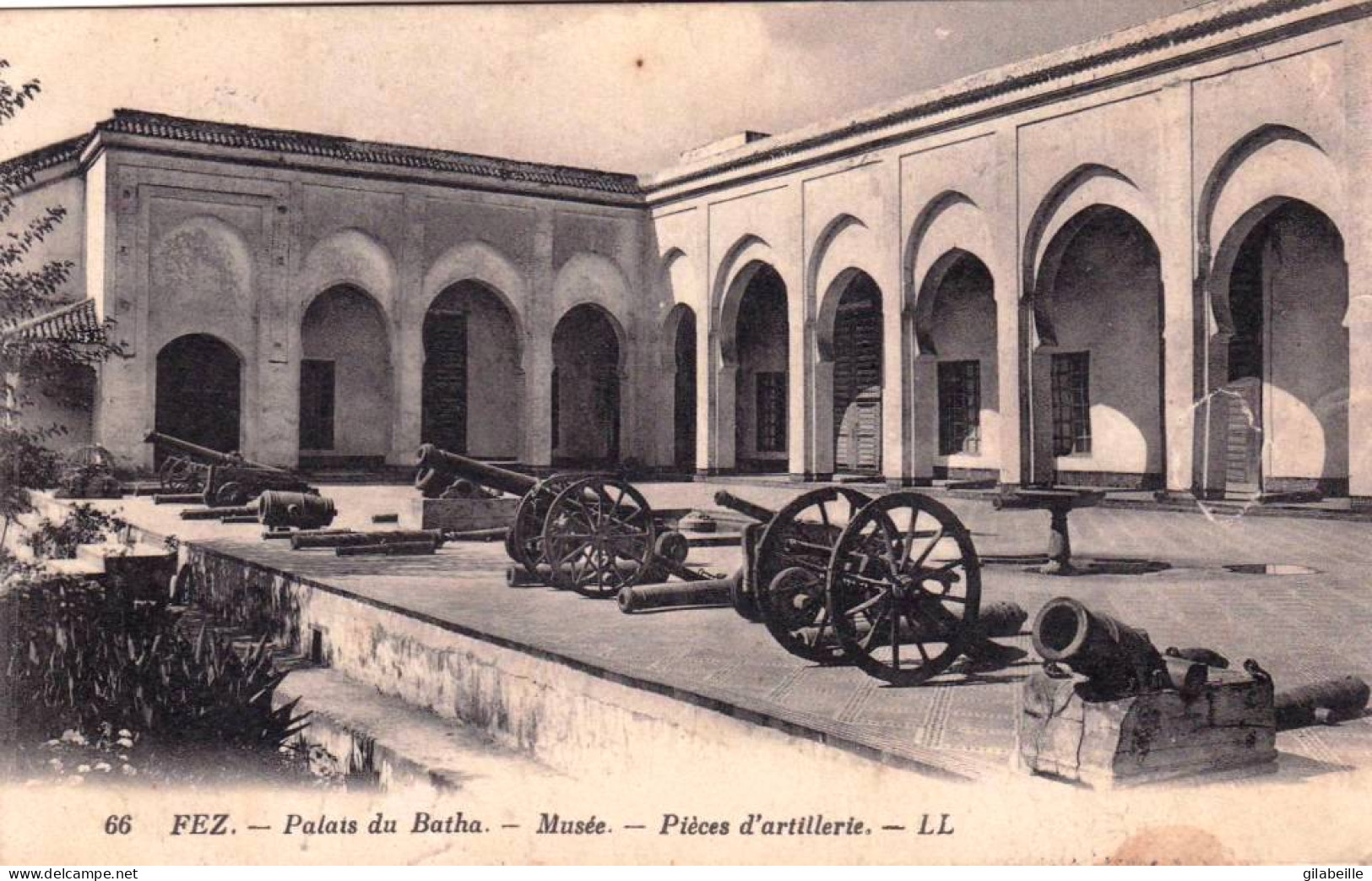 Maroc -  FEZ ( FES )  -   Palais Du Batha - Musée - Piece D Artillerie - Fez