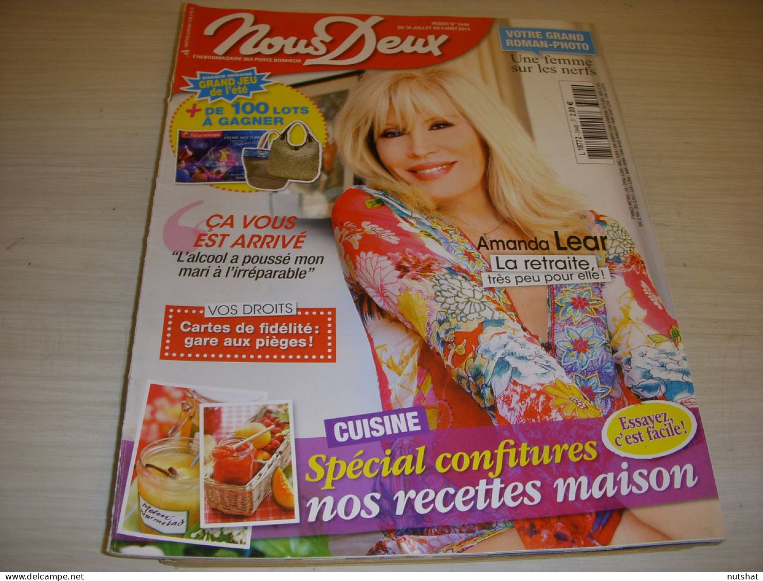 NousDeux 3448 07.2013 Amanda LEAR Le LAPIN DURACELL Michel BERGER France GALL - People