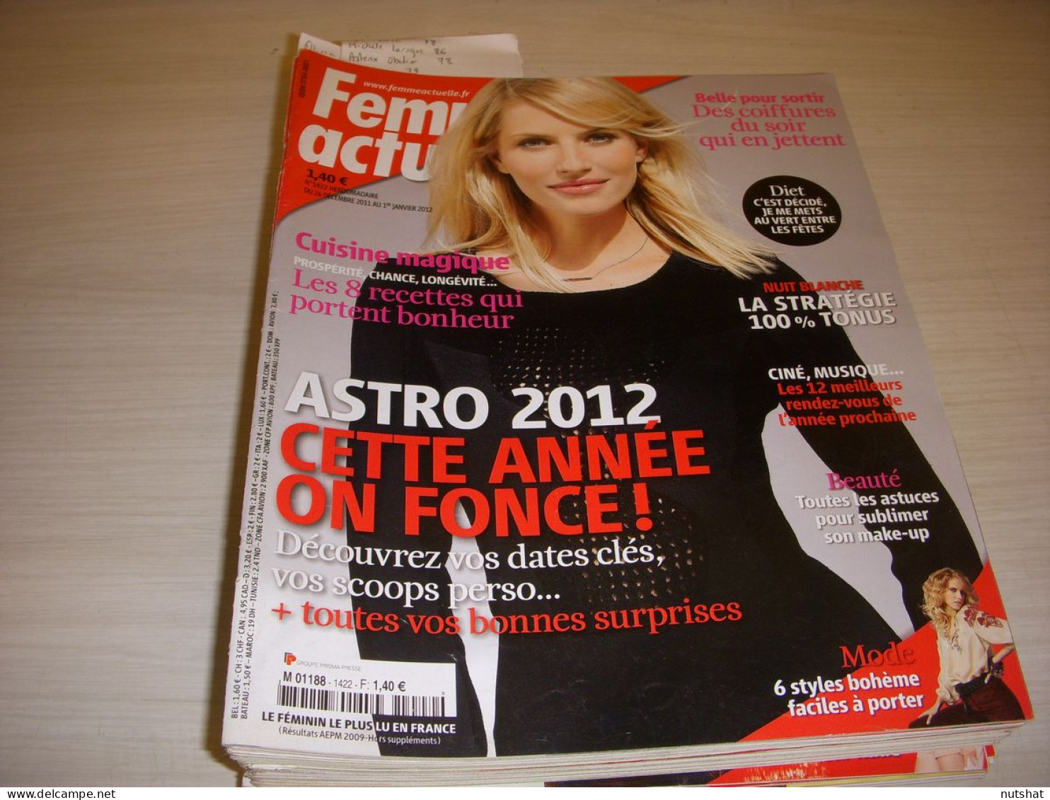 FEMME ACTUELLE 1422 12.2011 Michele LAROQUE CUISINE Les RECETTES BONHEUR - People