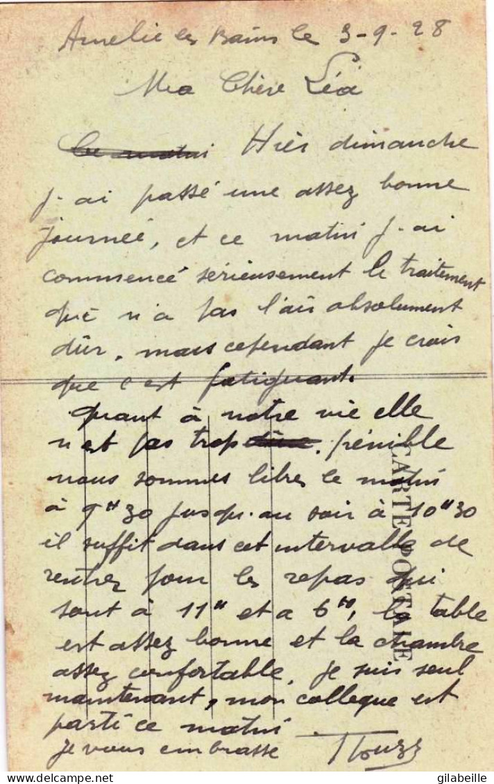 66 - Pyrénées Orientales -  AMELIE Les BAINS - Un Coin De La Ville Et Le Fort - Autres & Non Classés