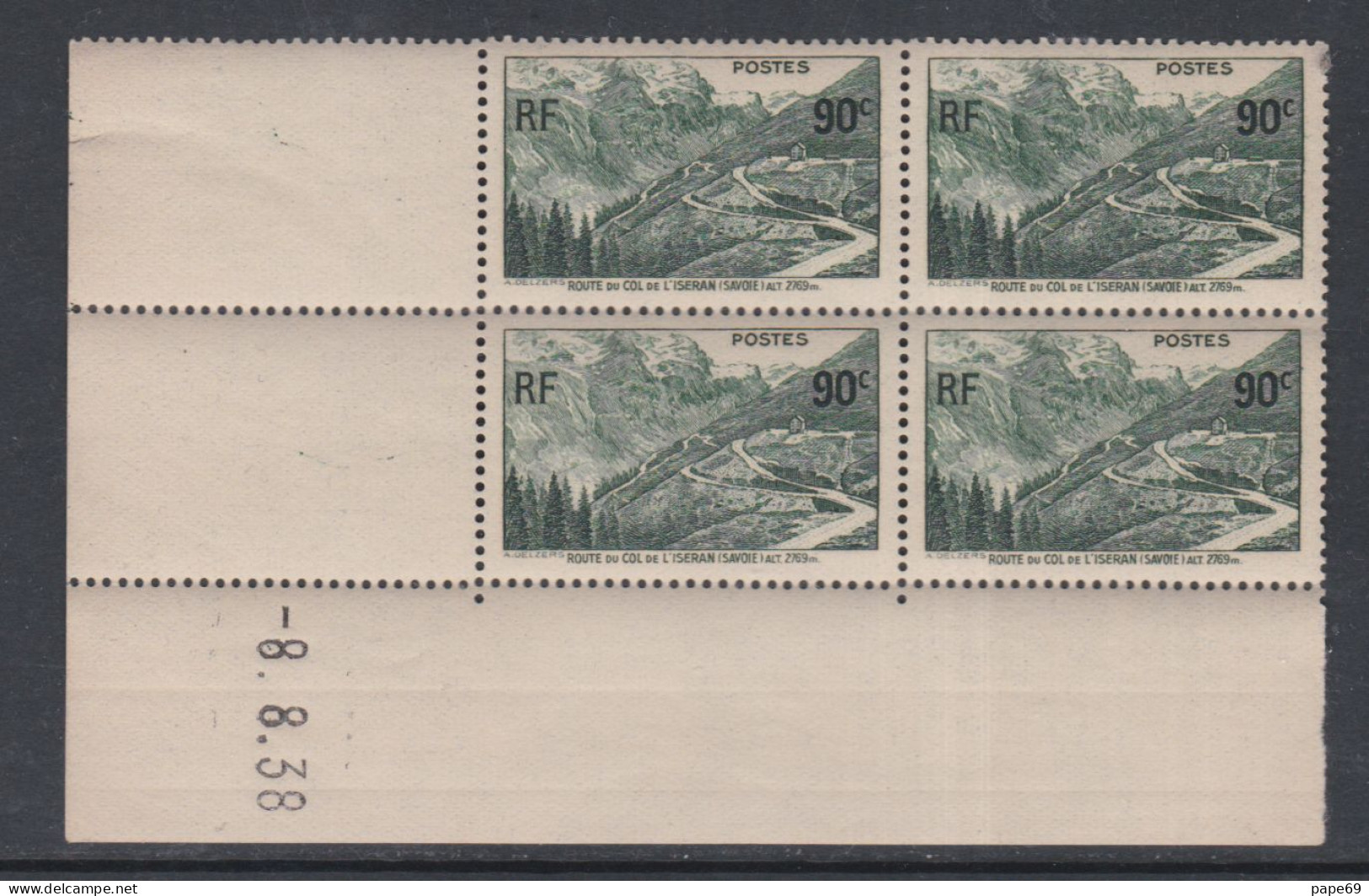 France N° 358 XX Ouverture De La Route Du Col De L'Iseran En Boc De 4 Coin Daté Du 8 . 8 . 38, Sans Charnière,  TB - 1930-1939